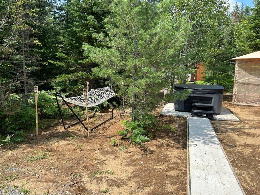 סנט אלקסי-דה-מון Chalet Alice A Louer Avec Spa Mauricie מראה חיצוני תמונה